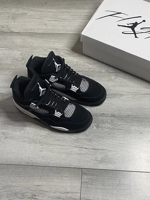 Preços baixos em Jordan 4 Retro White Thunder | eBay