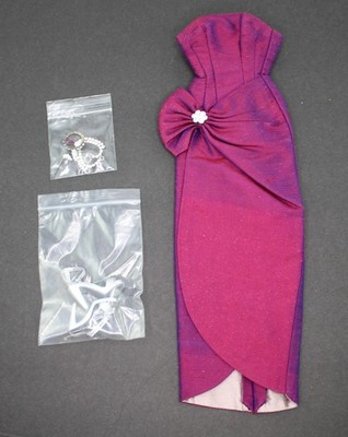 Red Silk Thread 16'' Doll Fashion MS5123