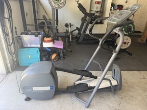 Precor EFX 5.17i Elliptical Machine - USED in good condition