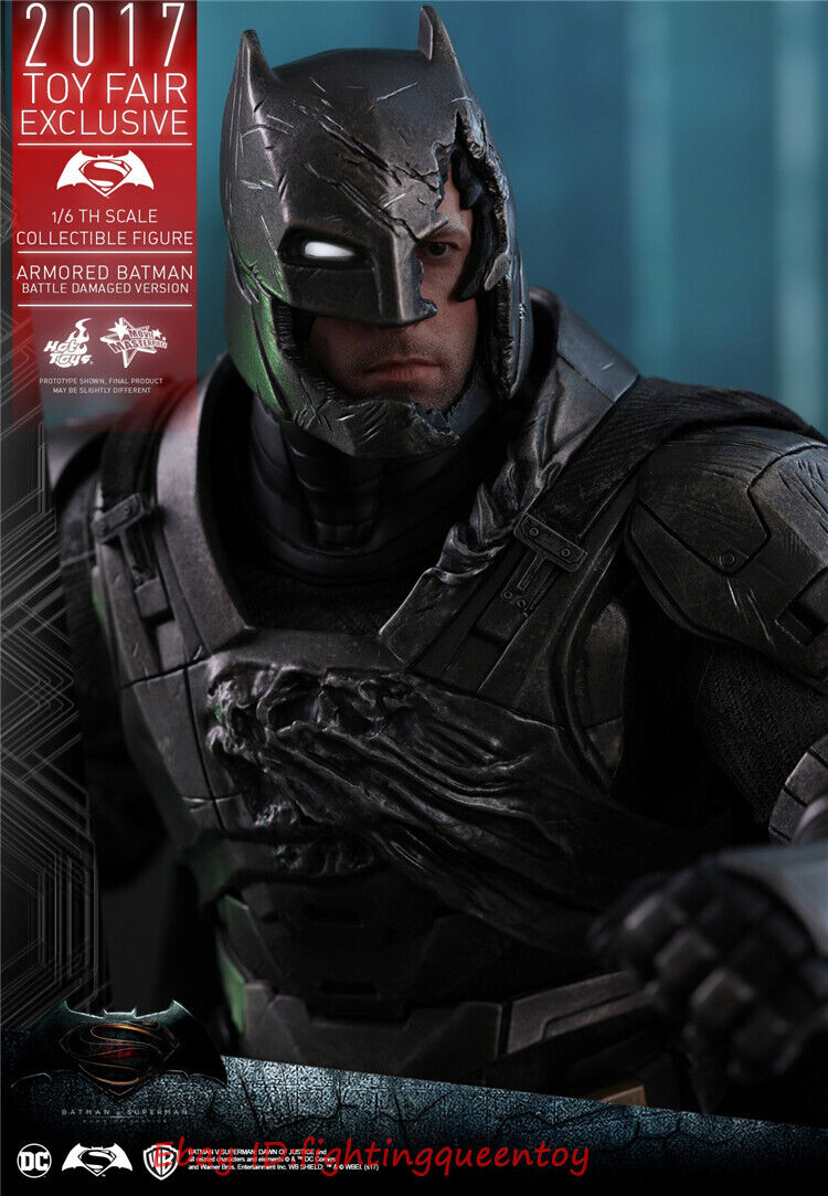 HOTTOYS MMS417 1/6 Batman vs Superman Armored Batman Battle HOTTOYS MMS417 1/6 Batman vs Superman Armored Batman Battle