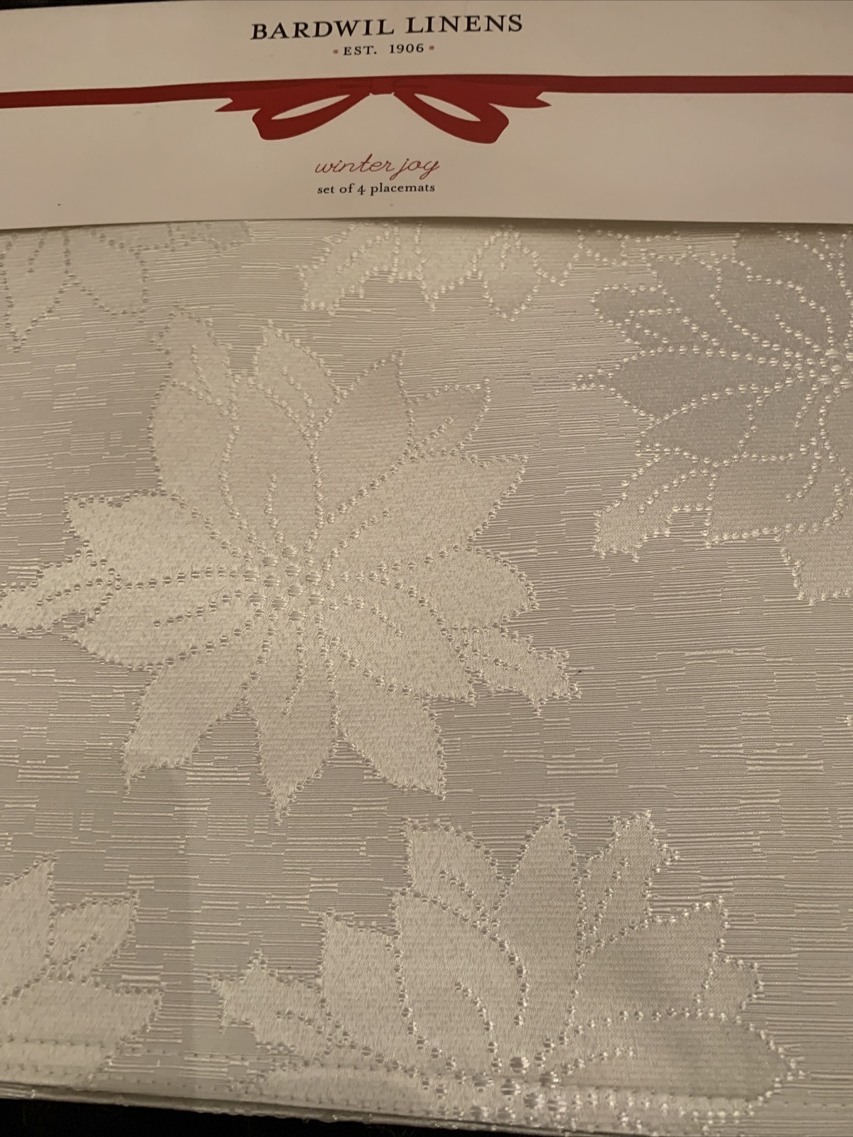 4 BARDWIL LINENS WINTER JOY IVORY POINSETTIA DESIGN PLACEMAT SET (4) NEW eBay