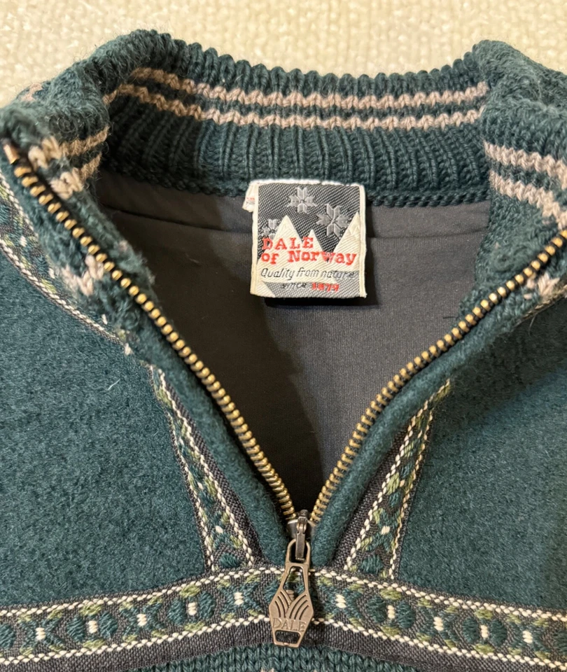 Dale of Norway Sport 90s Ski Sweater Wool Windstopper Gore Windproof Men Size L - Image 2 of 4