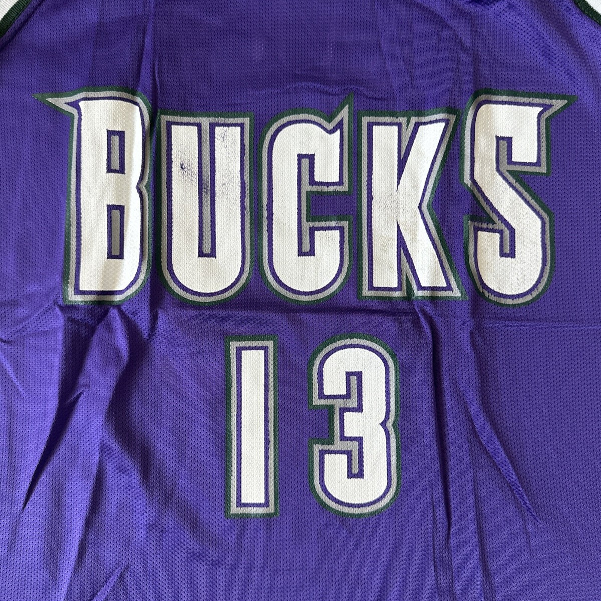 Vintage NBA Champion Milwaukee Bucks Glenn Robinson #13 Basketball
