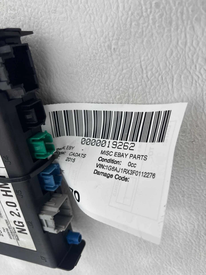 Módulo de control GPS interfaz humana Cadillac ATS HMI 2015-2016 OEM 23493430 Foto 2 de 4