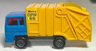 Matchbox Lesney #38 Blue/Yellow Refuse Truck "Metro D.P.W. 66" (Black Lever)