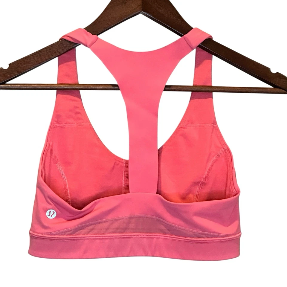 Sujetador deportivo Lululemon Break Free Nulux en tono claro flash coral para mujer talla 6 Foto 2 de 4