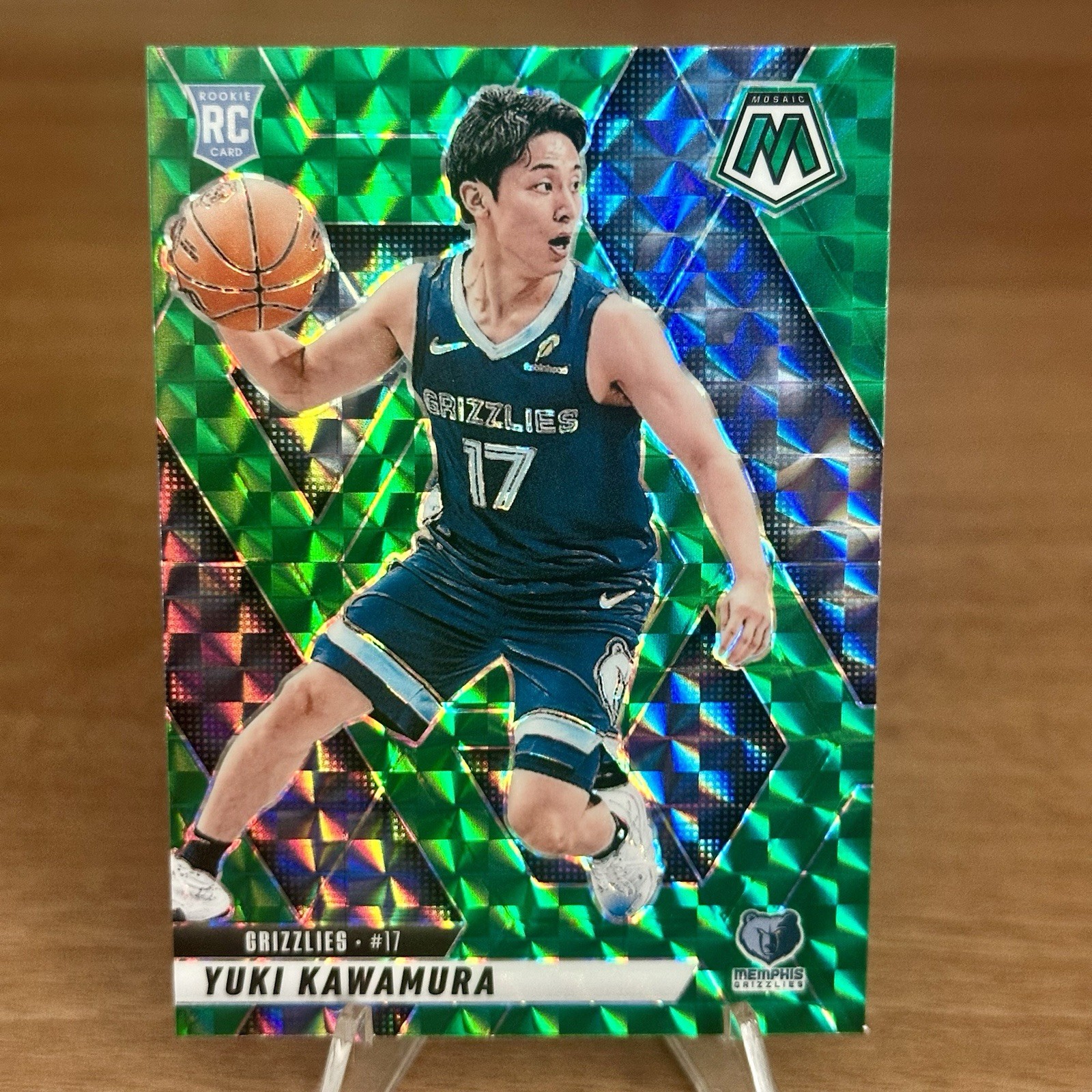 2024-25 Panini Mosaic Yuki Kawamura #209 Rookie RC Green Prizm Memphis Grizzlies