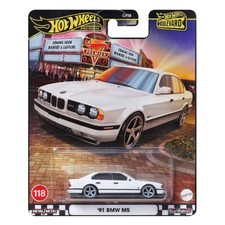 Hot Wheels Boulevard 2025 - '91 BMW M5 E34 - Solid