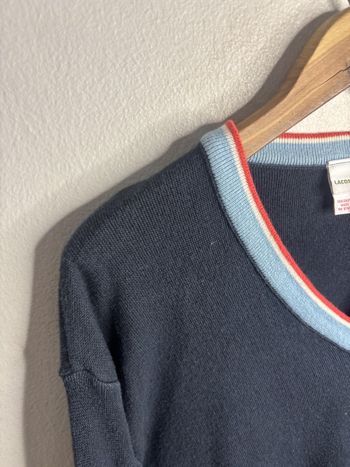 Lacoste Sweater Mens XL Blue V Neck Pullover Knit Contrast Trim Croc Logo France thumbnail 2