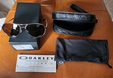 New Oakley Caveat Sunglasses Chrome Grey Lens Women's Aviator Sunglass 4054-02