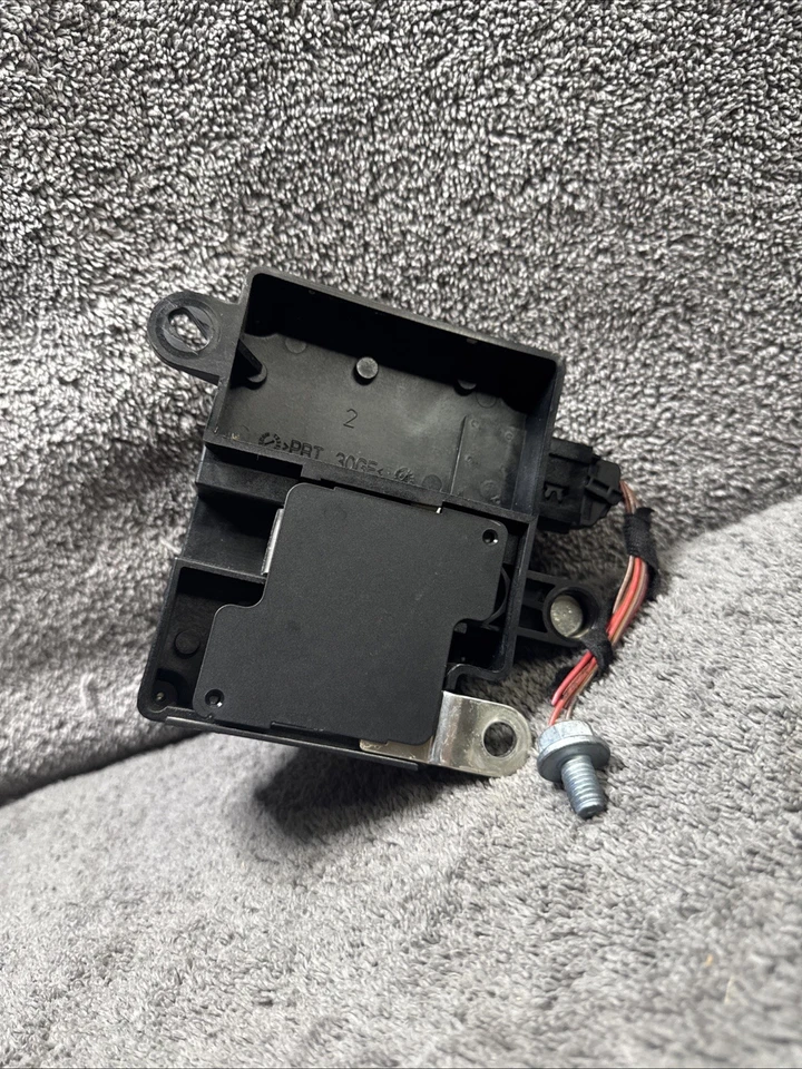 Módulo de control de batería de maletero Mercedes-Benz W211 E320 E350 E500 2003-2006 Foto 3 de 4