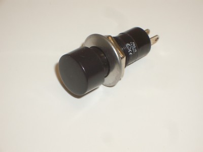 GC ELECTRONICS 35-422B SPDT ON-OFF BLACK PUSHBUTTON SWITCH 1A 250VAC