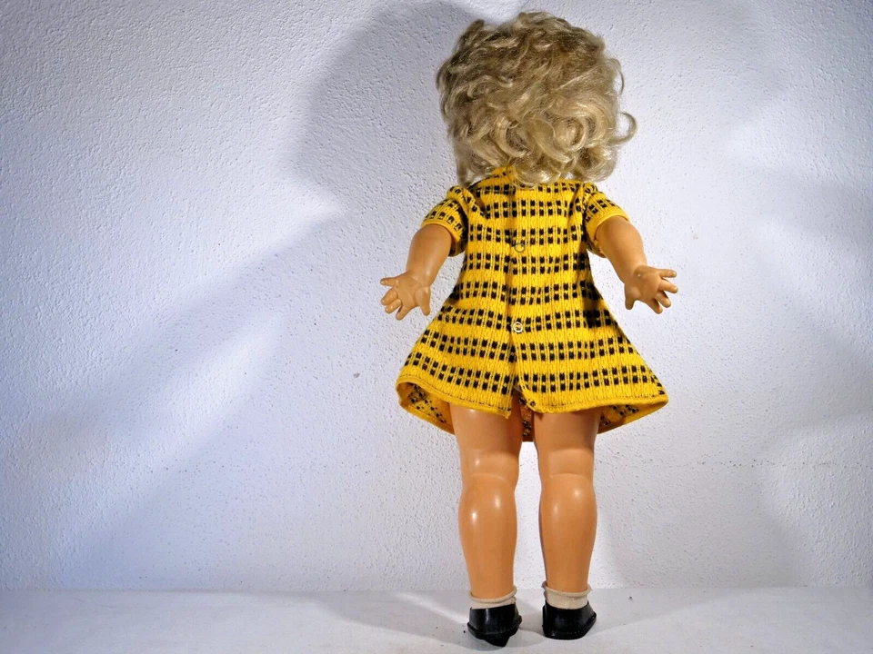 OZEN Japon ancienne poupée en vinyl parlante avec disque 53 cm - Photo 2/4