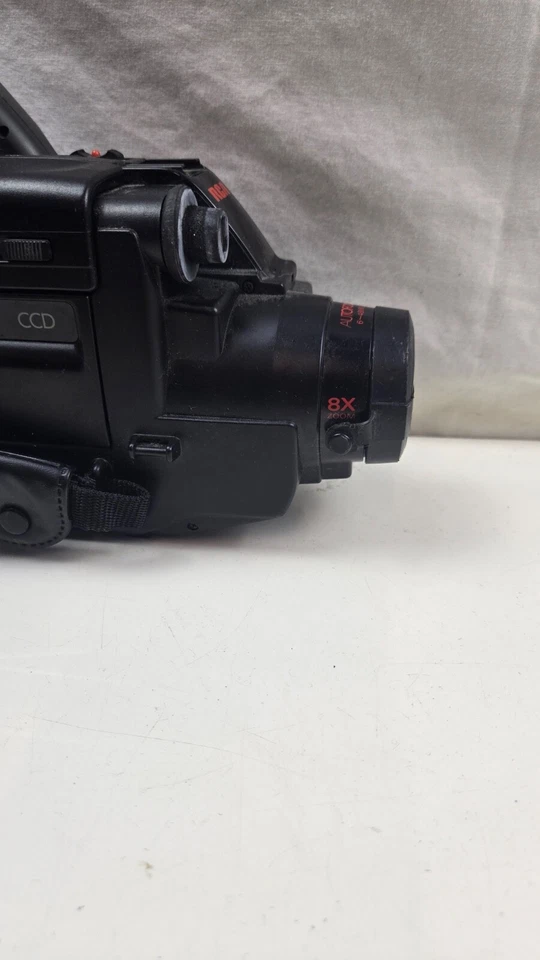 Vintge RCA Camcorder Black Viewfinder Zoom Function Cassette Slot Not Tested - Image 2 of 4