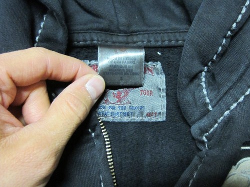 TRUE RELIGION BOY/GIRL BLACK ZIP BIG T HOODIE PATCHES SWEATSHIRT SIZE SMALL NEW - Picture 5 of 6