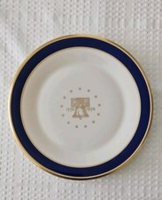 Lenox, Made in USA 1776 - 1976 centenial gold and blue ring plate
