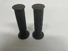 Kawasaki black closed end 1/2 waffle sport / street bike Grips 7/8" 125MM NEW