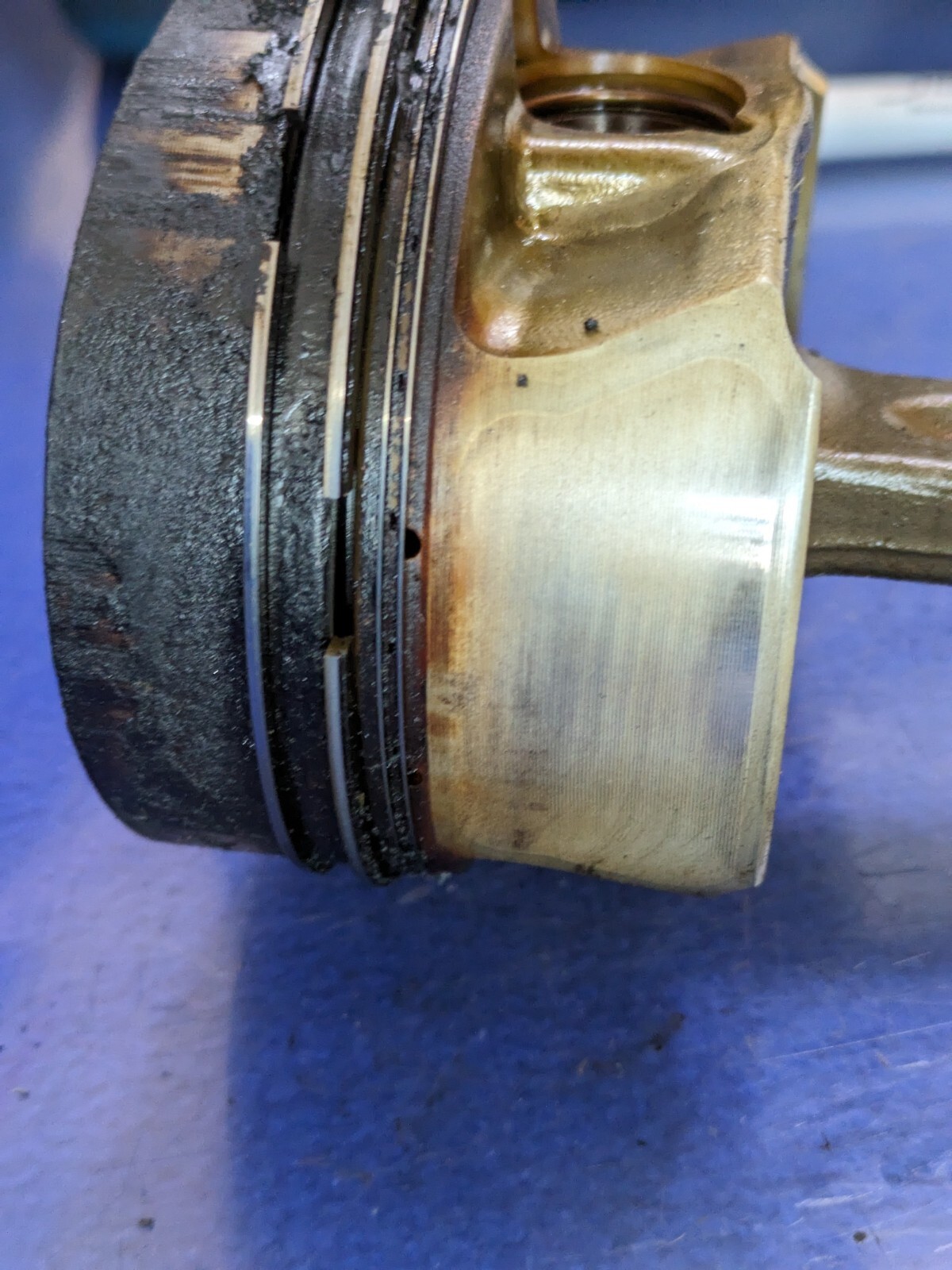 6.0L W12 Twin Turbo Engine Piston rod Bentley Continental GT Flying Spur oem