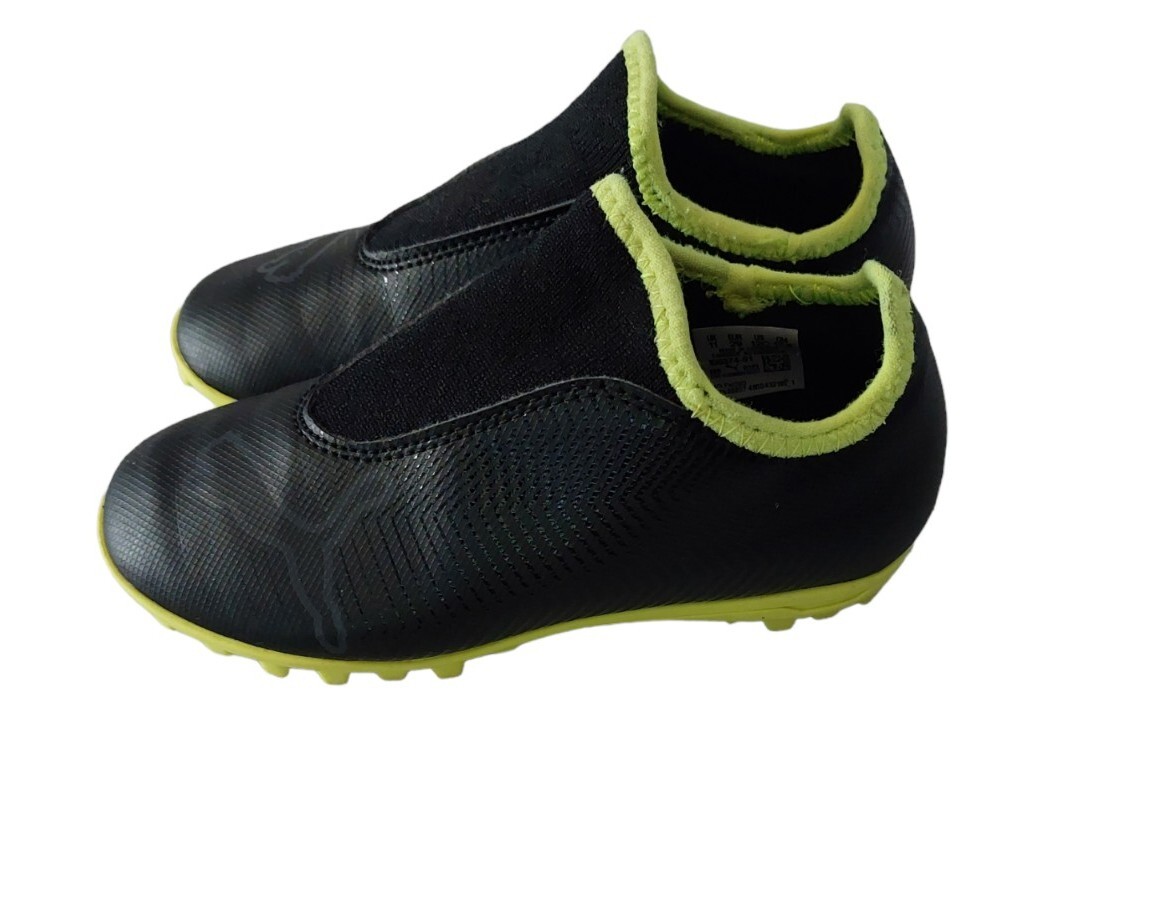 Finesse Childrens Football Boots Without Laces Puma Kids Boys