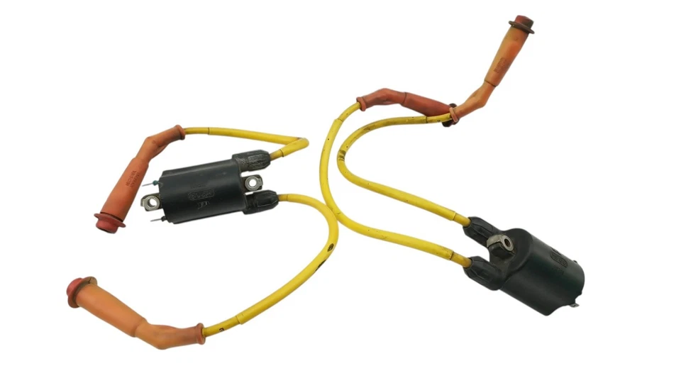 Bobine d'allumage HONDA VF 750 C SUPER MAGNA 1988 à 1988 - Photo 4/4