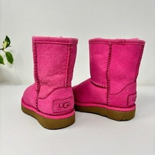 NEW UGG Kids Classic ll Weather Short Boot Dark Peony Size 6 Walker