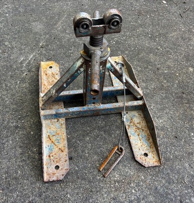 Greenlee #687 Screw Type Reel Stand (C)