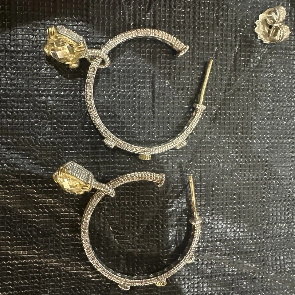 Pendientes de aro de cristal canario Judith Ripka oro 18k plata de ley 925 Foto 3 de 4