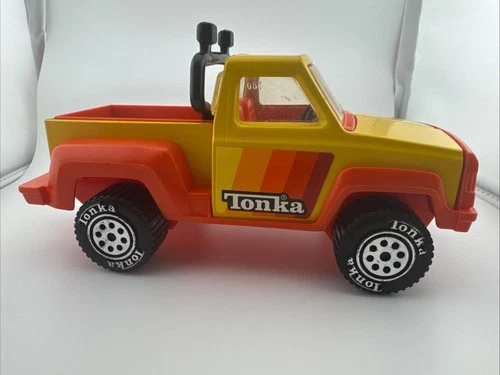 Vintage 1979 Tonka Rally Stepside Pickup Truck Yellow Metal and Plastic Pickup