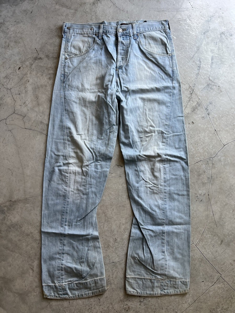 Vintage Levis Engineered Twisted Jeans Buckle Back Tag W34 Actual