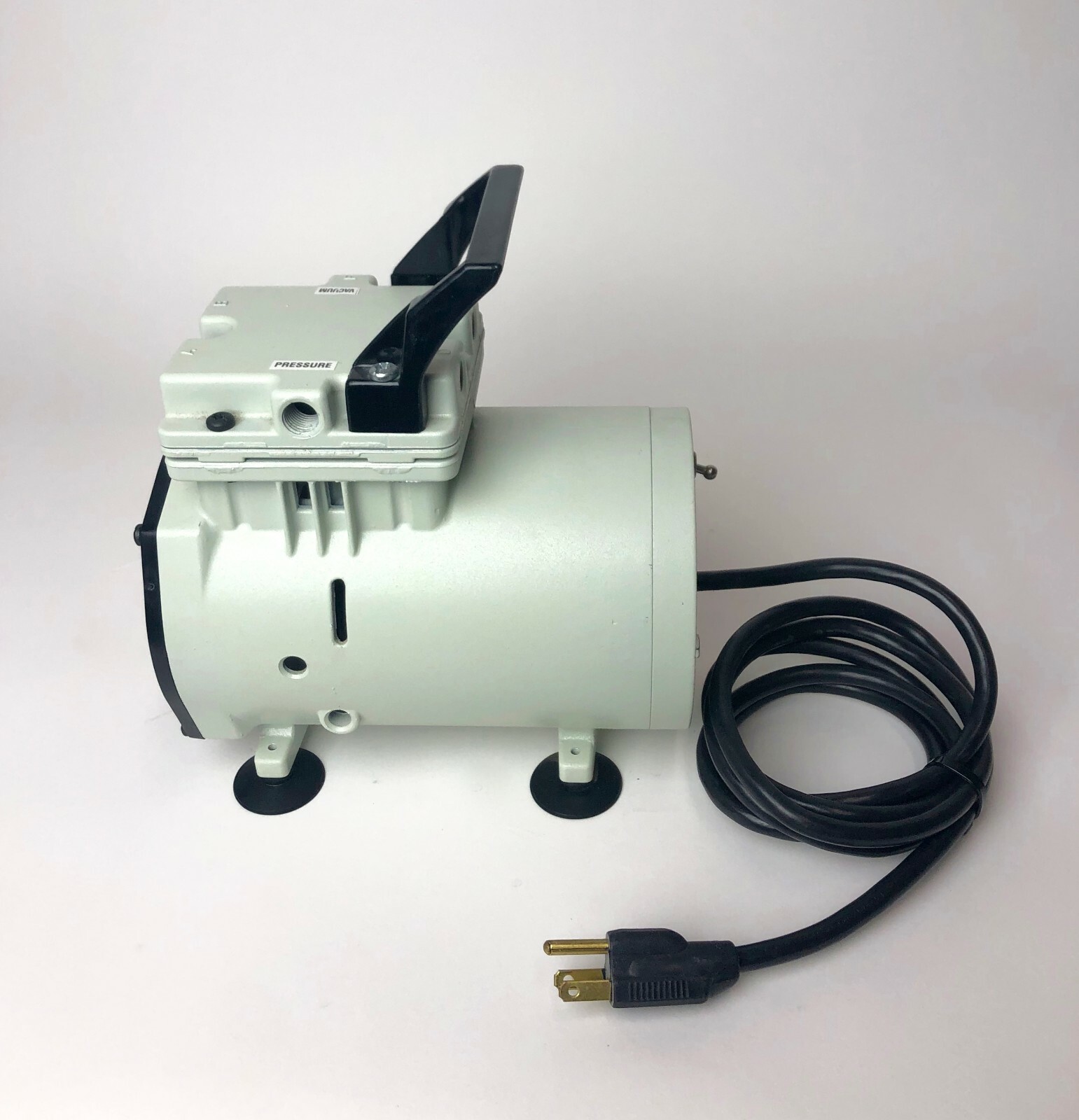 Welch Oil-Free Vacuum Pump  Model # 2534B-01