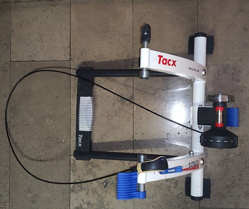 Radl fahren im Wohnzimmer !! Hometrainer - compact&platzsparend aber effizent. - Bild 9 von 10