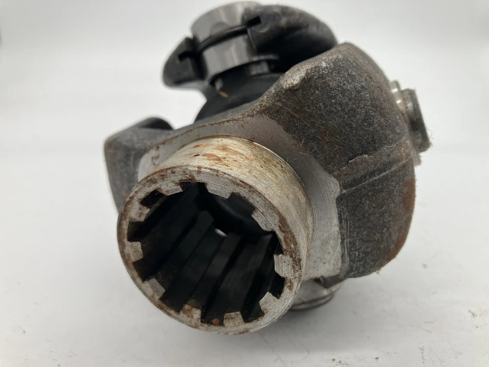 Conjunto de junta universal delantera trasera Chevrolet 34-43 PRECISIÓN 680 Foto 4 de 4