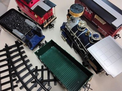 Scientific Toys Union Pacific 3691 Train Engine Locomotive Untested SET