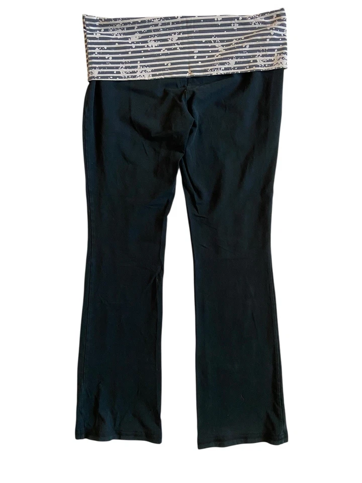Calça de Yoga Vintage Y2K Dobrável Flare Tamanho G Preta Cintura Baixa Era Rosa Loungewear - Imagem 3 de 4