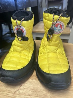 The North Face 2017 Expedition Antarctica Thermoball Boots Men s 9 Never worn