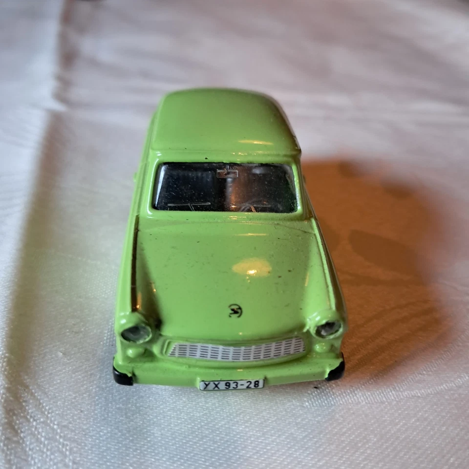Modellauto Vitesse Trabant Trabi 601 grün - Bild 2 von 4