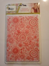 Crafter's Companion SC Sew Retro DOODLED BLOOMS Embossing Folder