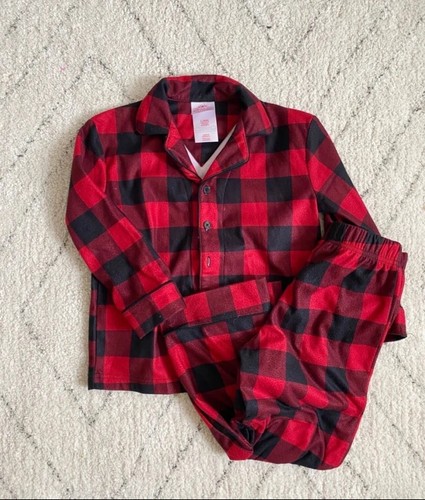 Target Wondershop kids Christmas Holiday red flannel 2pc pajama set size 4 5