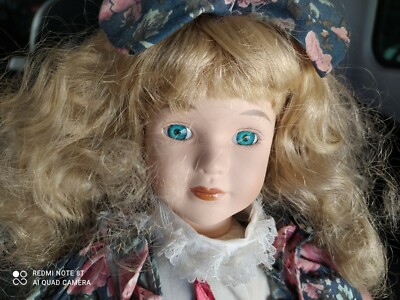 BAMBOLA DI PORCELLANA VINTAGE 40 cm Da Collezione OCCHI AZZURRI