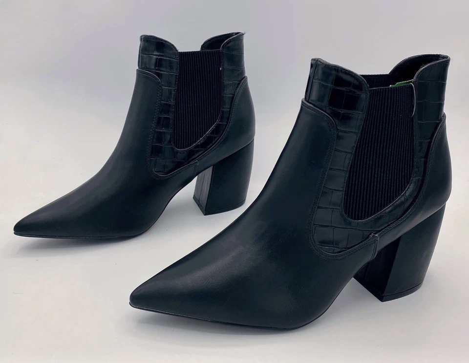 Qupid Black Pointed Toe Slip On Block Heel Slip On Booties Women’s Size 10 - Image 3 of 4