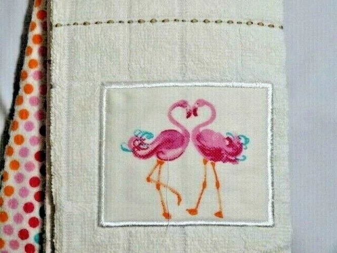 Aplique de toallas de cocina flamenco Laura Ashley día de San Valentín puntos de amor regalo NUEVO Foto 3 de 4