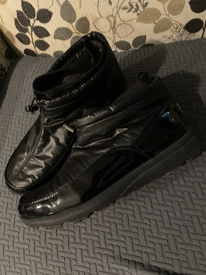 Women’s Sporto Insulated Shoes Puffer Booties Wool Fur Size 11 Black - Image 2 of 4