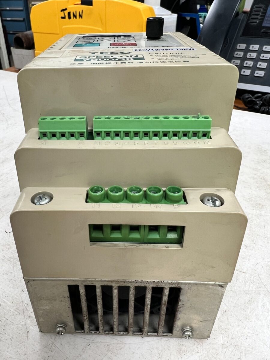 👀 TECO SPEECON 7200CX 220V CLASS INVERTER 3Ø 0-230V 2.0 KVA 👀 TECO SPEECON 7200CX 220V CLASS INVERTER 3Ø 0-230V 2.0 KVA