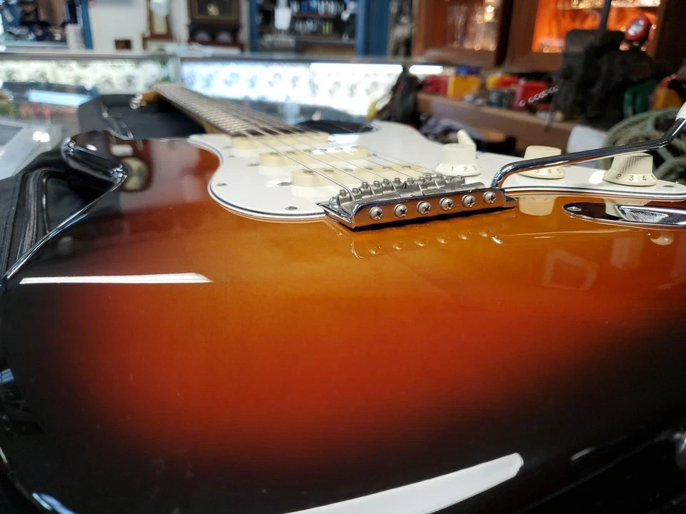 OLD VINTAGE Fernandes ELECTRIC Guitar S# 025402 Fernadez & SOFT