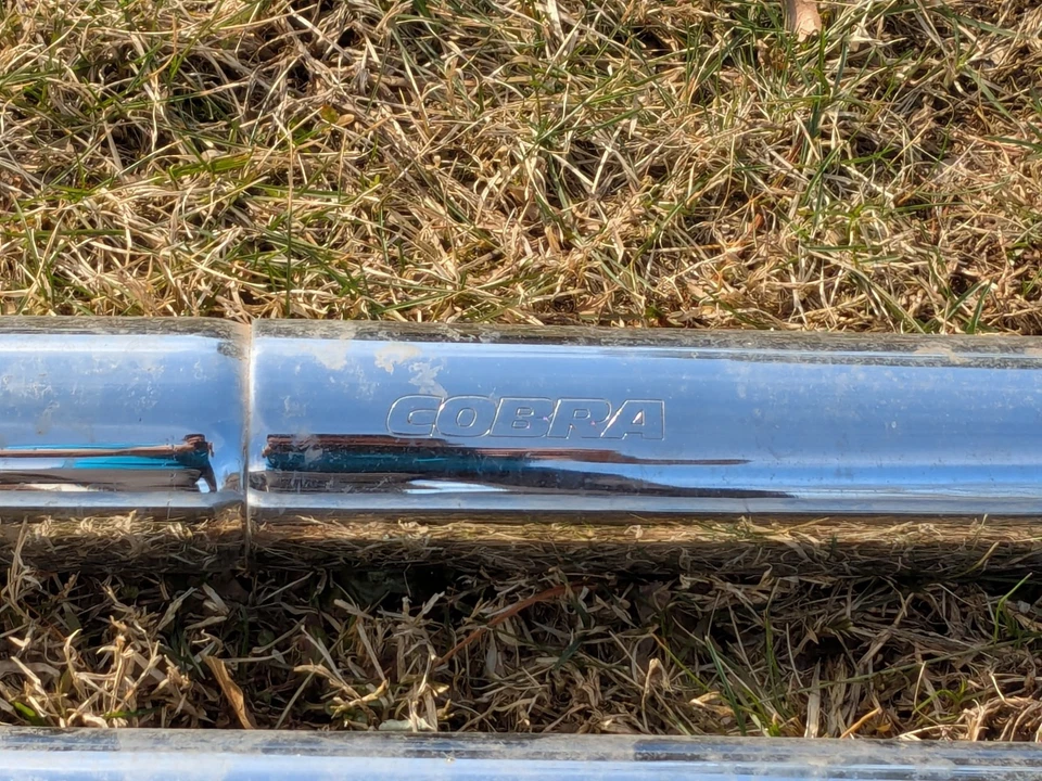 Escape Cobra Dragster - Yamaha V-Star 1100 personalizado - XVS 1100 - usado  Foto 2 de 3