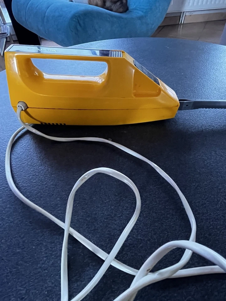 Ancien Couteau électrique Moulinex années 70/80 Orange avec Lames