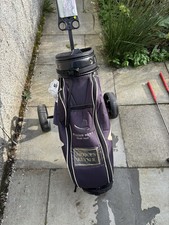 Callaway Golf Cart Bag in navy blue and white/silver. Good Condition