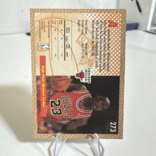 1992-93 Fleer - Slam Dunk #273 Michael Jordan quasi nuovo + - Foto 6 di 6