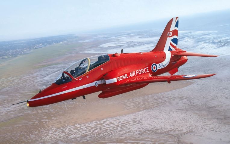 Maquette BAe Hawk T.1A avec décalcomanies authentiques Red Arrows - 2