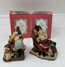 VINTAGE 1994 SET OF TWO ARTMARK TREASURY OF GIFTS SANTA FIGURINES W/ BOXES